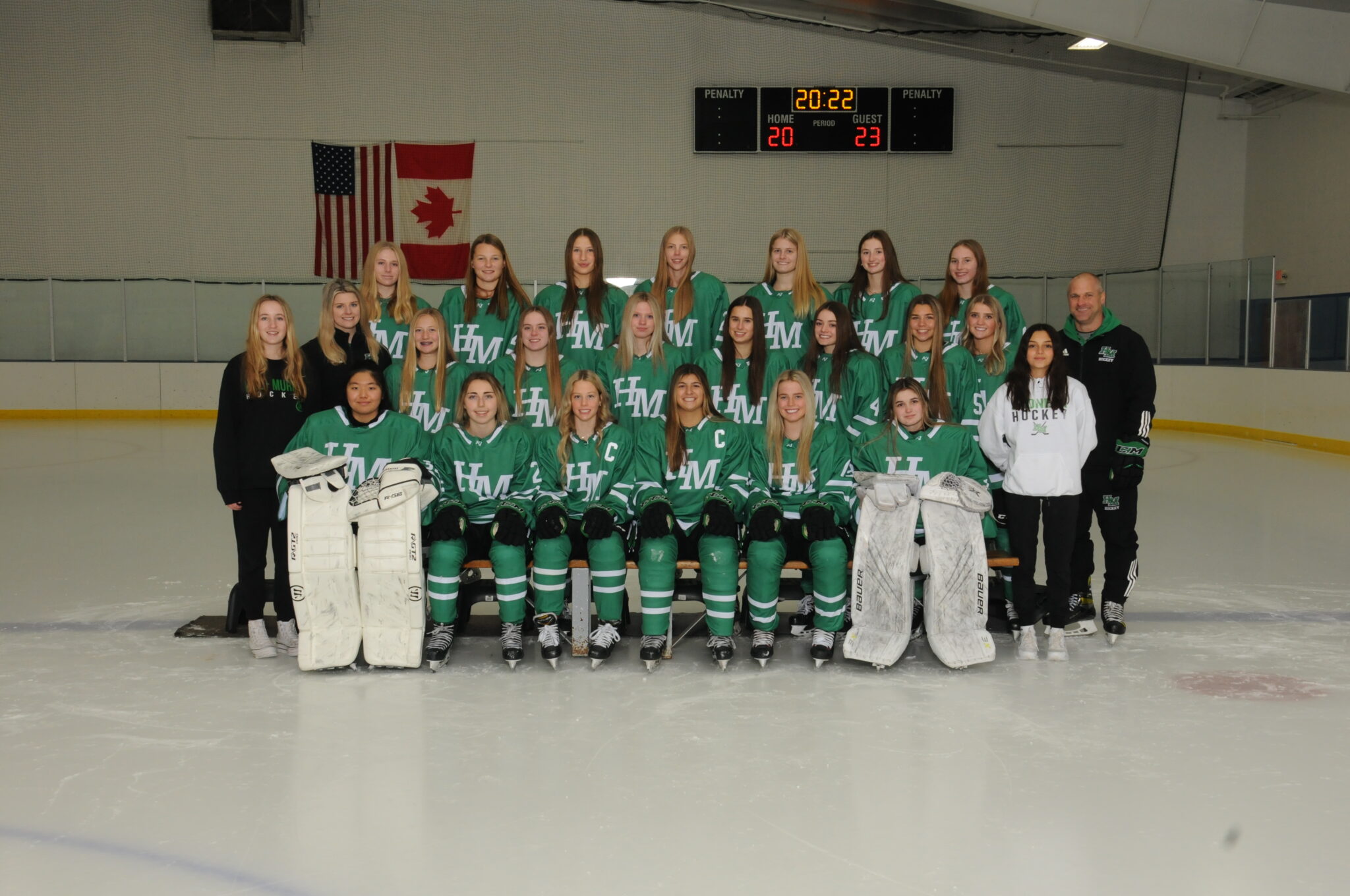 Girls Hockey HillMurray School